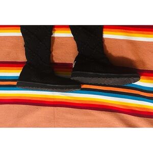 UGG - Classic Argyle Knit Crochet- Snow Boots Winter Shoes Size 8- Black Womens